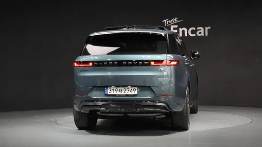 Land Rover 3 D300 HSE 2023 4