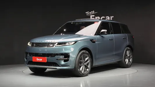 Land Rover 3 D300 HSE 2023