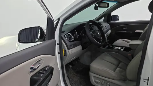 Kia 카니발 7 2017 11