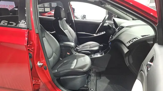 Hyundai () 1.4 VVT 2013 12