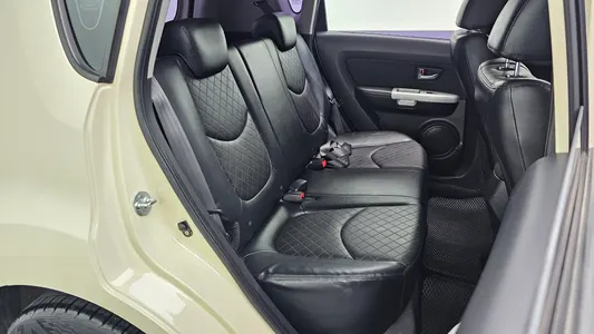 Kia Soul 1.6 2011 11