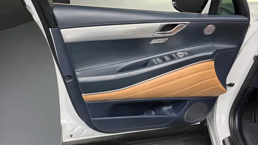 Genesis GV80 2.5T 2WD 2021 24