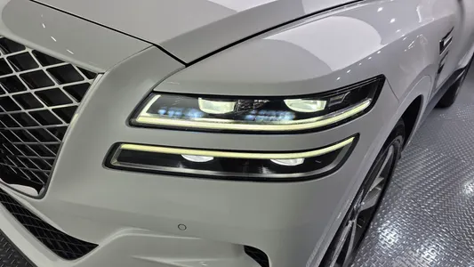 Genesis GV80 2.5T 2WD 2021 22