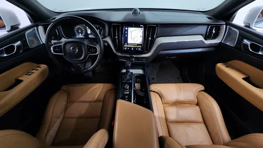 Volvo XC60 2 D4 2017 7
