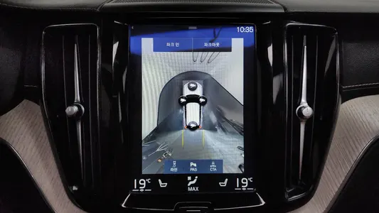 Volvo XC60 2 D4 2017 15