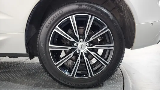 Volvo XC60 2 D4 2017 21