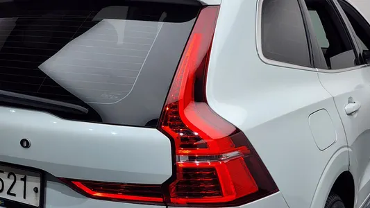 Volvo XC60 2 D4 2017 23
