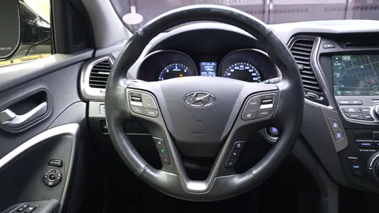 Hyundai DM (e-VGT) 2.0 2WD 2012 13