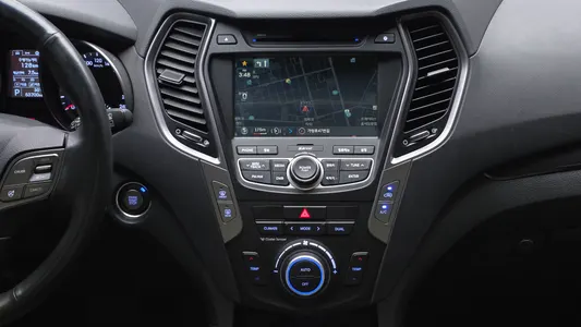 Hyundai DM (e-VGT) 2.0 2WD 2012 14