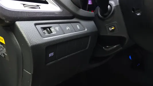 Hyundai DM (e-VGT) 2.0 2WD 2012 18