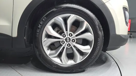 Hyundai DM (e-VGT) 2.0 2WD 2012 21
