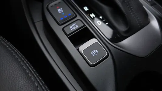 Hyundai DM (e-VGT) 2.0 2WD 2012 28