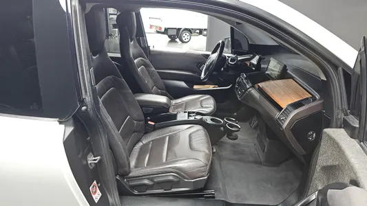BMW i3 + 2016 10