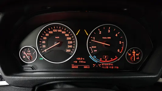 BMW 3 Series (F30) 320d 2018 8