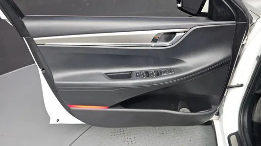 Hyundai IG 2.5 2020 24