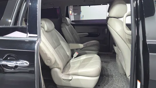 Kia 카니발 9 2019 11