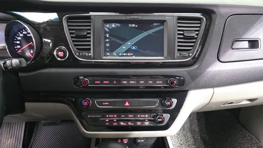 Kia 카니발 9 2019 14