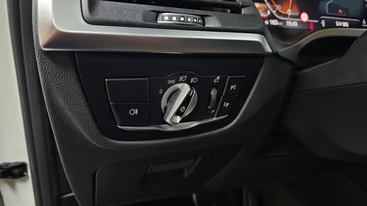 BMW X4 (G02) xDrive20i M 2023 28