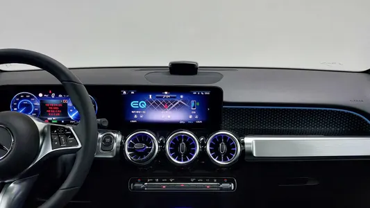 Mercedes-Benz EQB X243 EQB300 4MATIC 2025 16