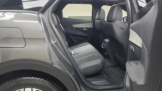 Peugeot 3008 2 1.5 BlueHDi GT 2021 11