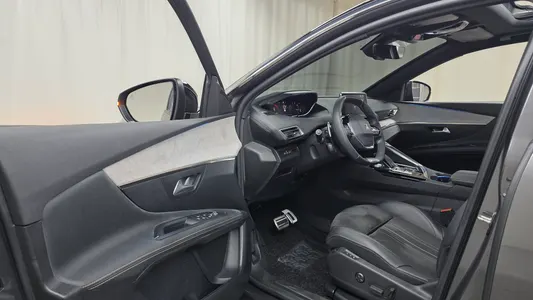 Peugeot 3008 2 1.5 BlueHDi GT 2021 10