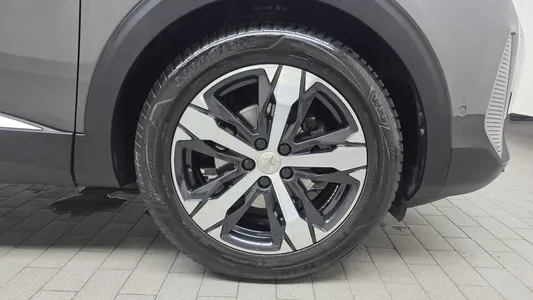 Peugeot 3008 2 1.5 BlueHDi GT 2021 21