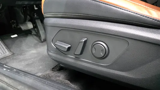 Kia 5 2WD 2024 31