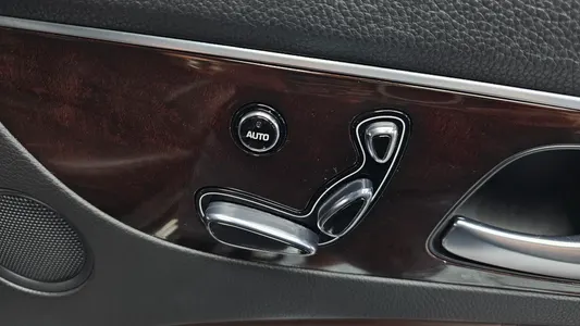 Hyundai () VS380 2013 27