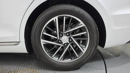 Hyundai IG 2.5 2022 21