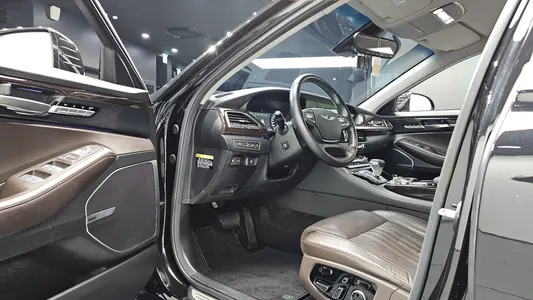Genesis EQ900 3.3 T-GDI AWD 2017 10