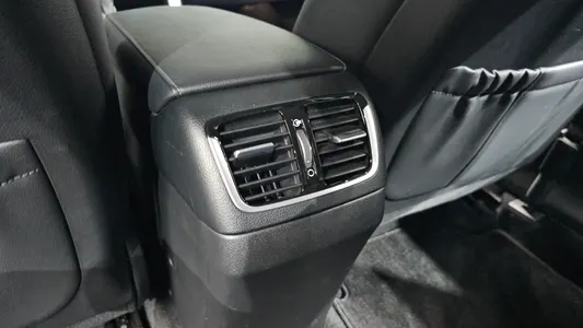 Hyundai IG 2.4 2019 32
