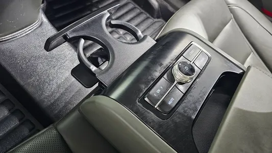 Hyundai IG 2020 34