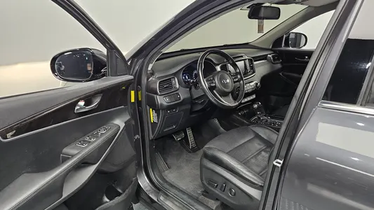 Kia Sorento 2.0 2WD 2017 10