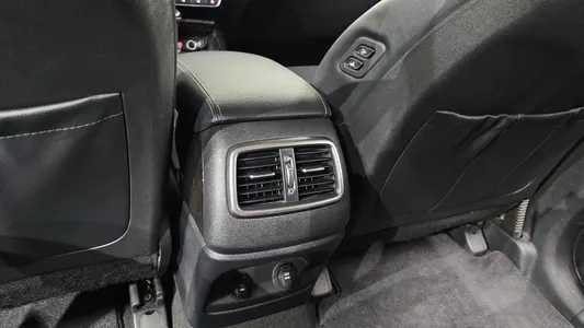Kia Sorento 2.0 2WD 2017 29
