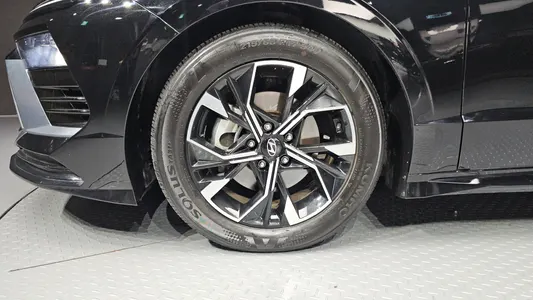 Hyundai (DN8) 2.0 2024 5