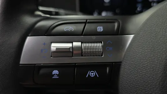 Hyundai (DN8) 2.0 2024 27