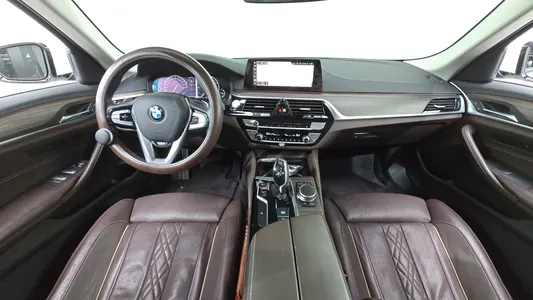BMW 5 Series (G30) 520d xDrive 2019 7
