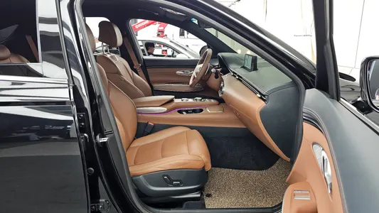 Genesis GV70 2.5T AWD 2023 11