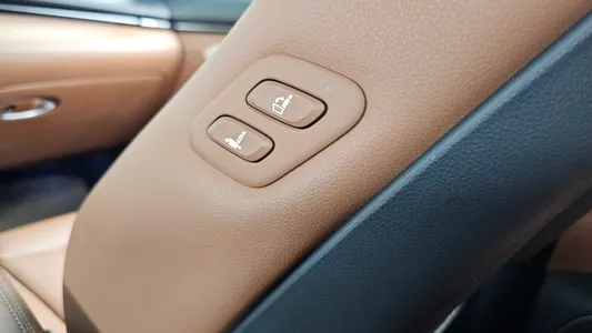 Genesis GV70 2.5T AWD 2023 29