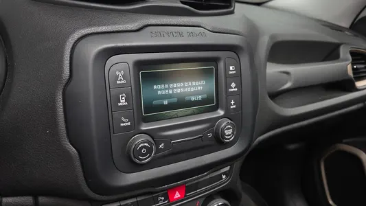 Jeep 레니게이드 2.4 2015 14