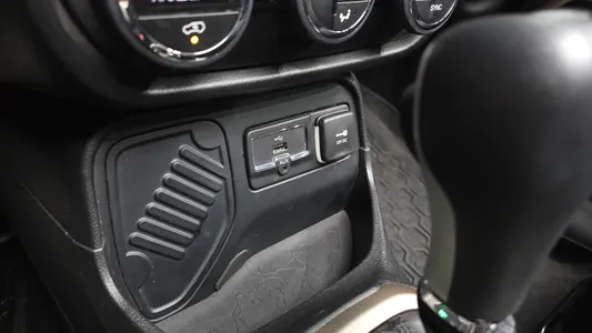 Jeep 레니게이드 2.4 2015 19