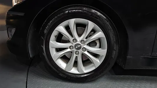 Hyundai 제네시스 BH330 2013 5