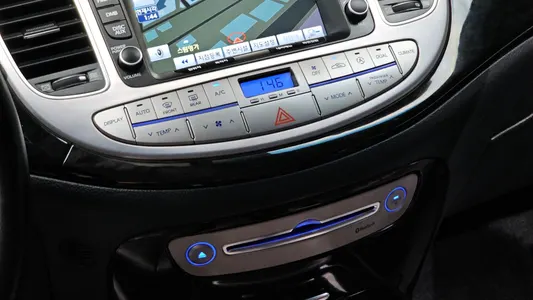 Hyundai 제네시스 BH330 2013 17