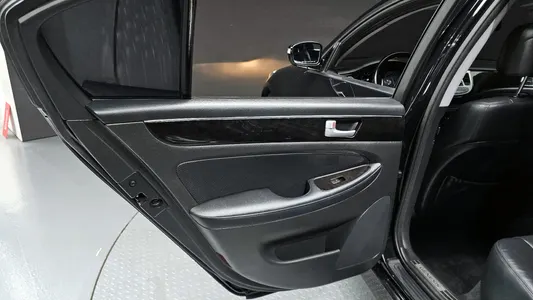 Hyundai 제네시스 BH330 2013 25