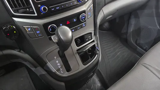 Hyundai 그랜드 스타렉스 LPi 2018 9