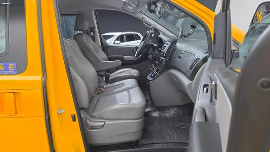 Hyundai 그랜드 스타렉스 LPi 2018 11