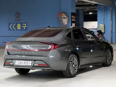 Hyundai (DN8) 2019 4