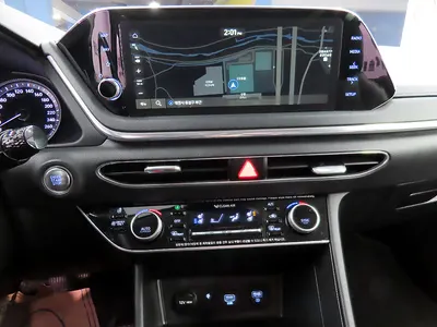 Hyundai (DN8) 2019 11