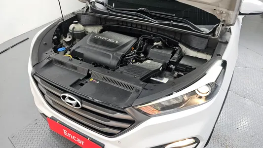 Hyundai Tucson 2.0 4WD 2015 6