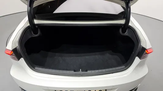 Hyundai IG 2.5 2022 17